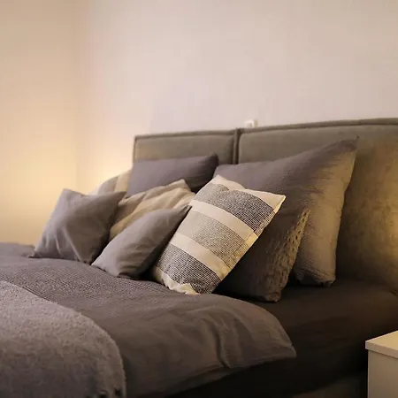 Apartment Carmen In Mit Garten Und Terrasse *